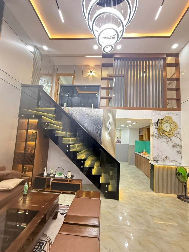 Bán nhà đường số 12, Tam Bình, Thủ Đức, TP HCM . DT  61m2, 2 tầng. Giá 5,09  tỷ, Sổ Hồng, Liên hệ