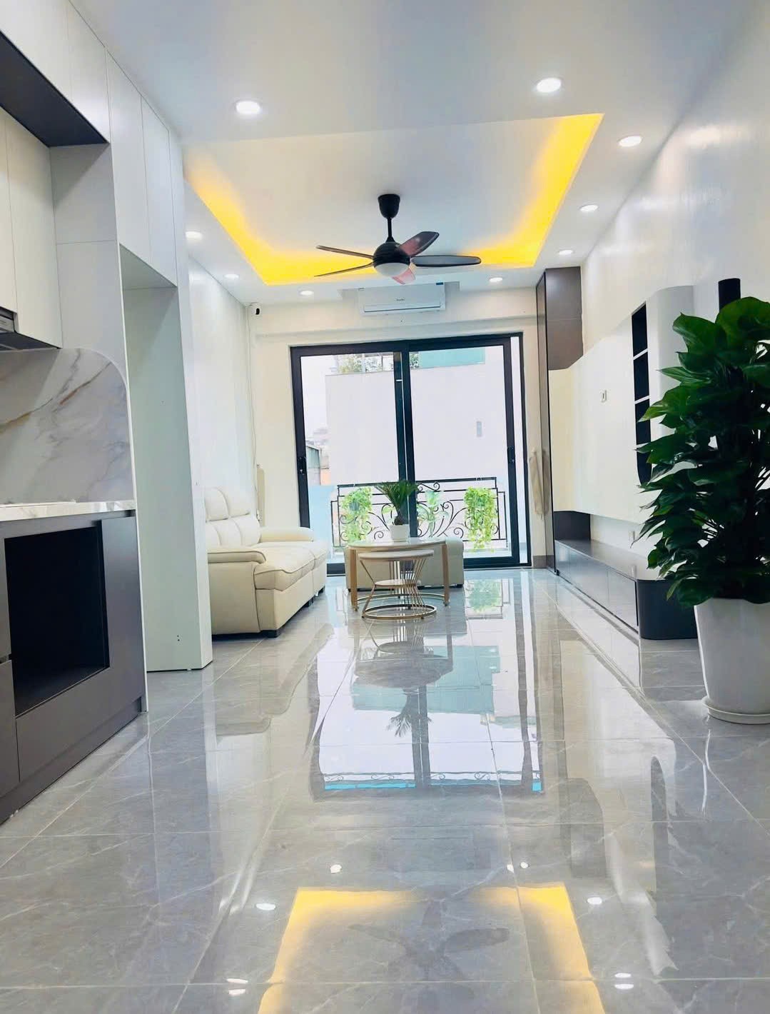 CHÙA BỘC 42M² – 5 TẦNG – MT 7.4M  THANG MÁY – NGÕ Ô TÔ  10.9 TỶ