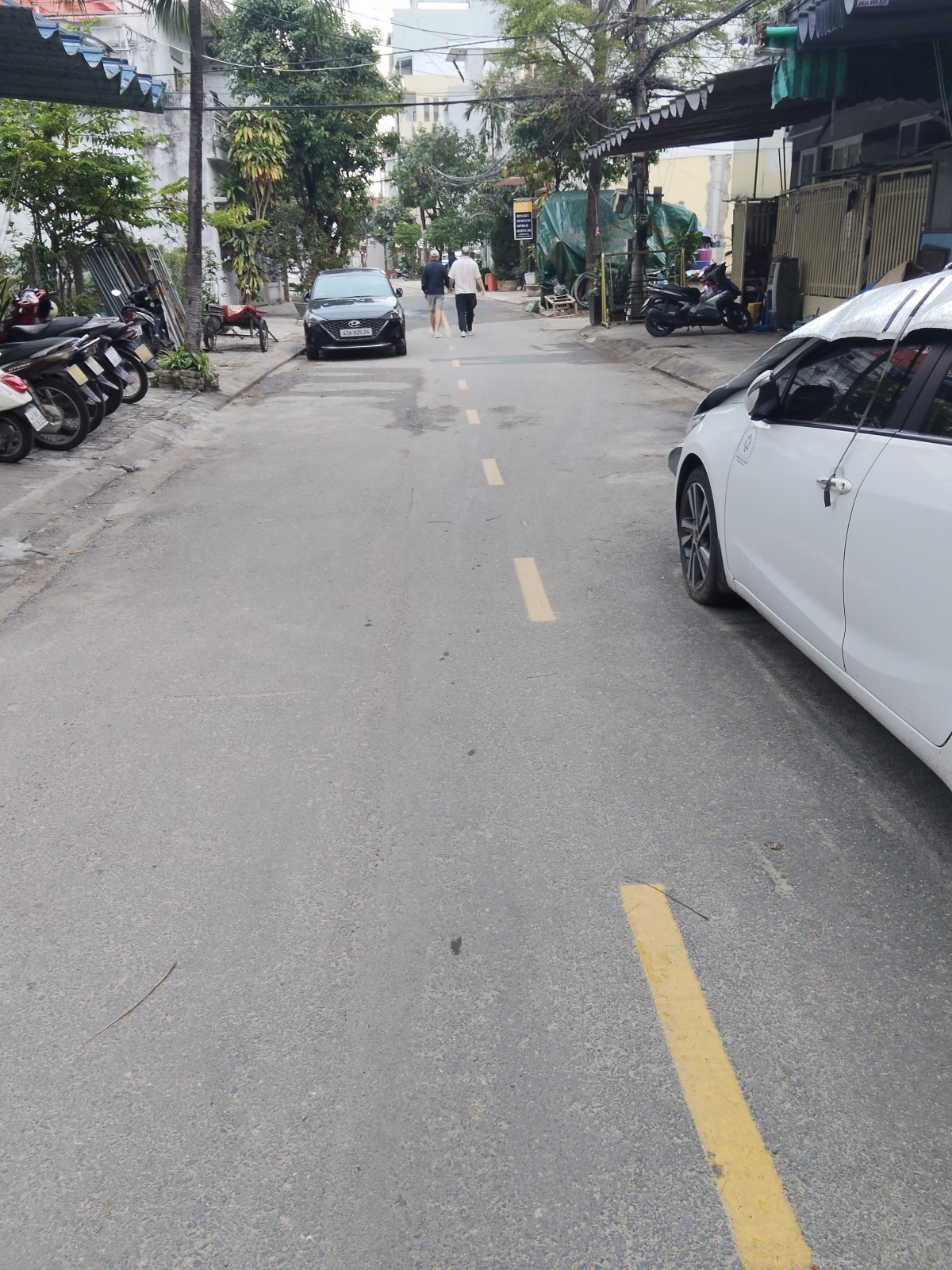 Bán nhà 3 tầng Dương Tụ Quán 118m2 gần biển khu khách Tây giá 24.8 tỷ 2