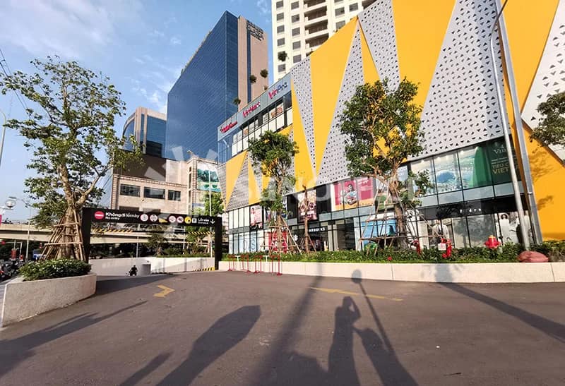 Cần bán gấp căn hộ 2 ngủ view hồ tại Vinhomes D'capitale, full đồ 5