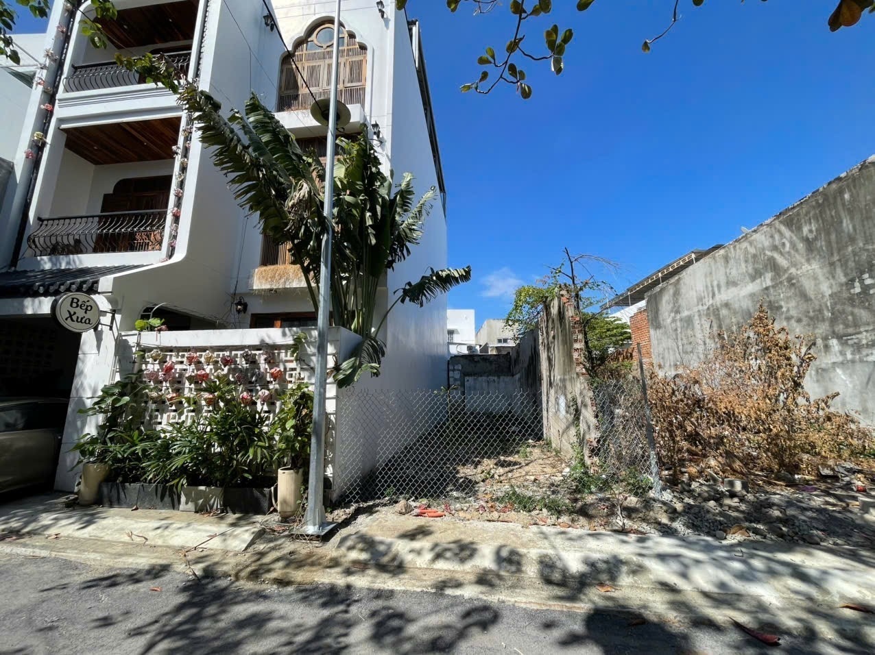 Bán đất Vĩnh Hải – Bắc Nha Trang, cách Sư Vạn Hạnh 20m, ô tô 5m, 4,2 tỷ 2