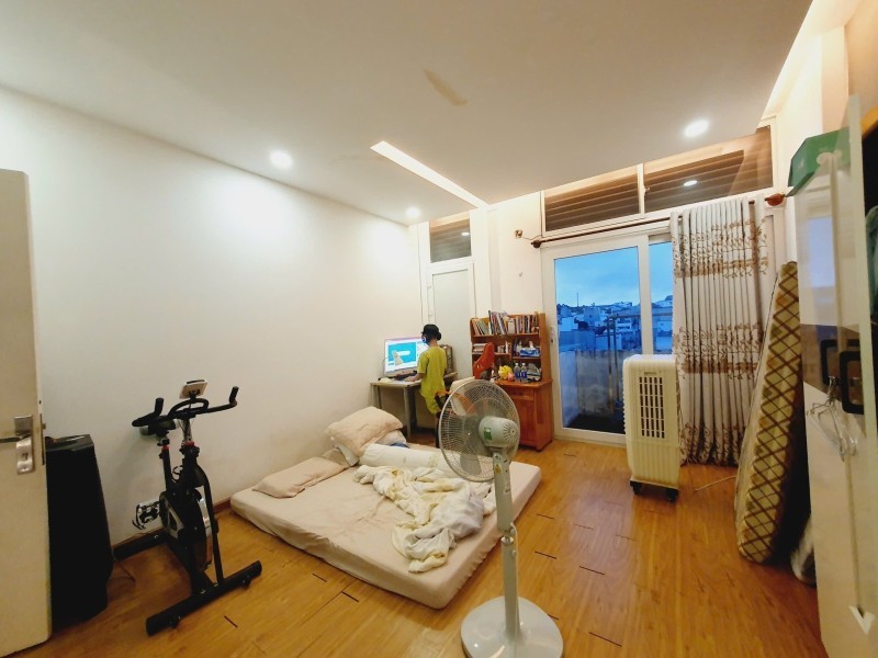 Bán nhà 4 tầng tại đường số 2, Phường Tăng Nhơn Phú B, Thủ Đức, TP HCM, sổ hồng, giá 6.2 tỷ, diện 4