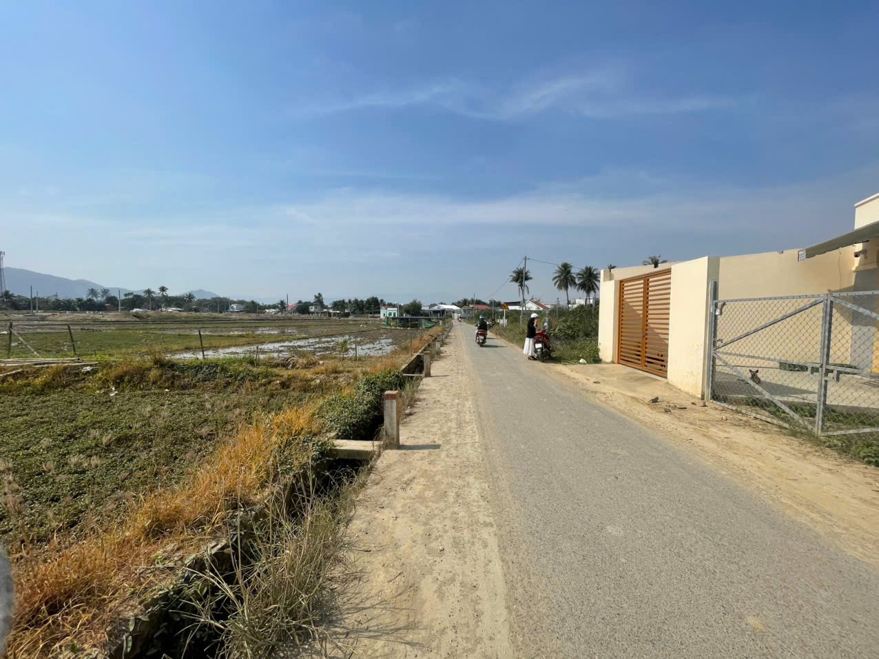 Bán đất tặng nhà Diên Phú – 102m² full thổ, đường nhựa 6m, giá 1,25 tỷ 2