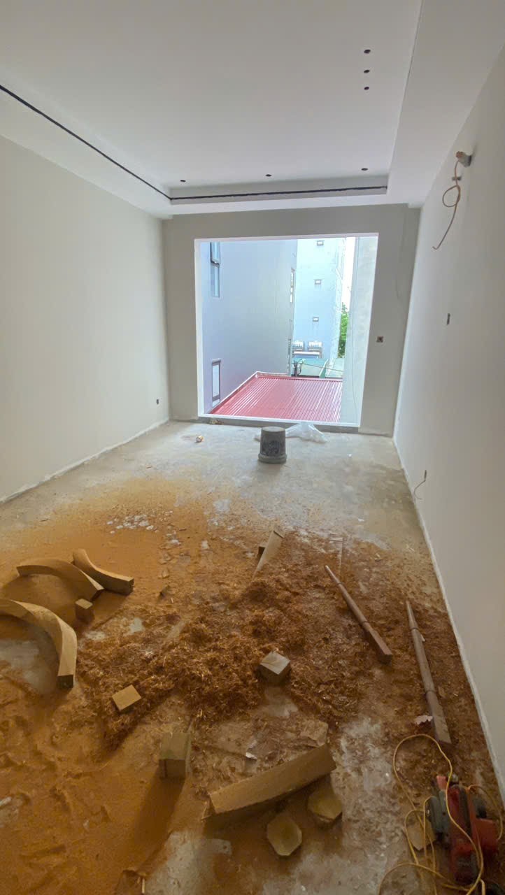 BÁN NHÀ MỚI 6 TẦNG – PHỐ TRẠM, LONG BIÊN  40M²  MẶT TIỀN 3.5M  9.8 TỶ 5