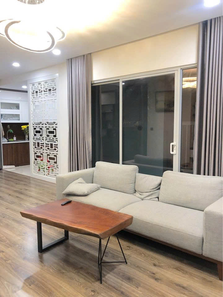 Cần bán căn hộ 3 ngủ tại Ecolife Capitol, SHLD, chỉ 8.3ty