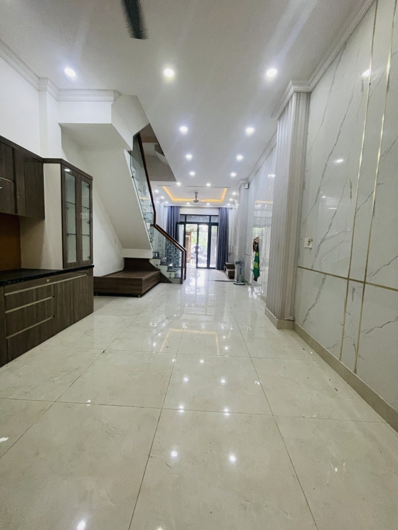 Bán nhà 4 tầng 80m2,  tại đường số 48, Hiệp Bình Chánh, Thủ Đức, TP HCM. Giá chỉ 8,65 tỷ, sổ hồng 2