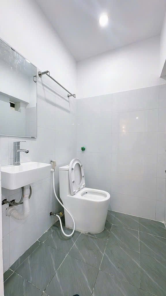 Cần bán Căn hộ chung cư đường Trương Định, Phường Giáp Bát, Diện tích 80m², Giá 4.98 Tỷ 3