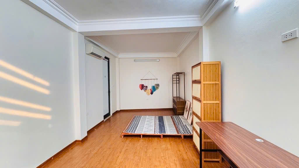 Cần bán Nhà mặt tiền đường Yên Lạc, Phường Vĩnh Tuy, Diện tích 34m², Giá 15.2 Tỷ 4