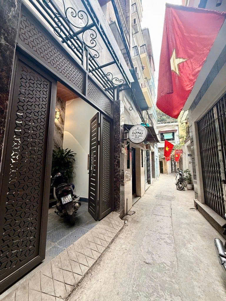 Cần bán Nhà mặt tiền đường Trần Khát Chân, Phường Bạch Mai, Diện tích 50m², Giá 14.18 Tỷ