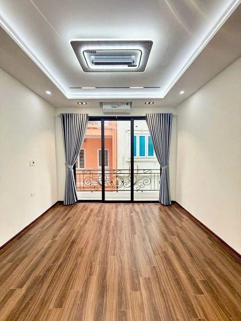 Cần bán Nhà mặt tiền đường Trần Khát Chân, Phường Bạch Mai, Diện tích 50m², Giá 14.18 Tỷ 2