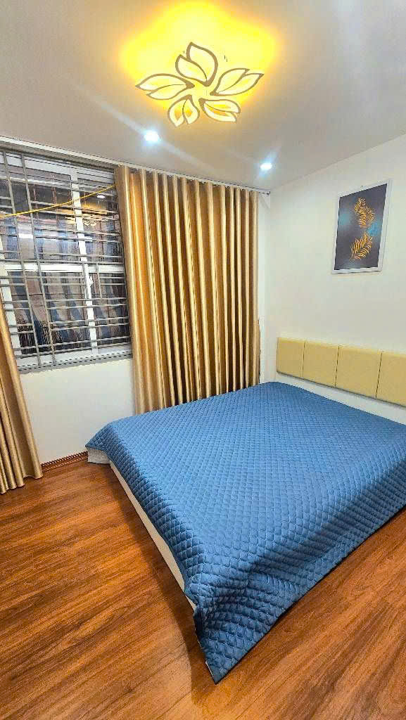 Cần bán Nhà mặt tiền đường Tân Mai, Phường Tân Mai, Diện tích 24m², Giá 3.32 Tỷ