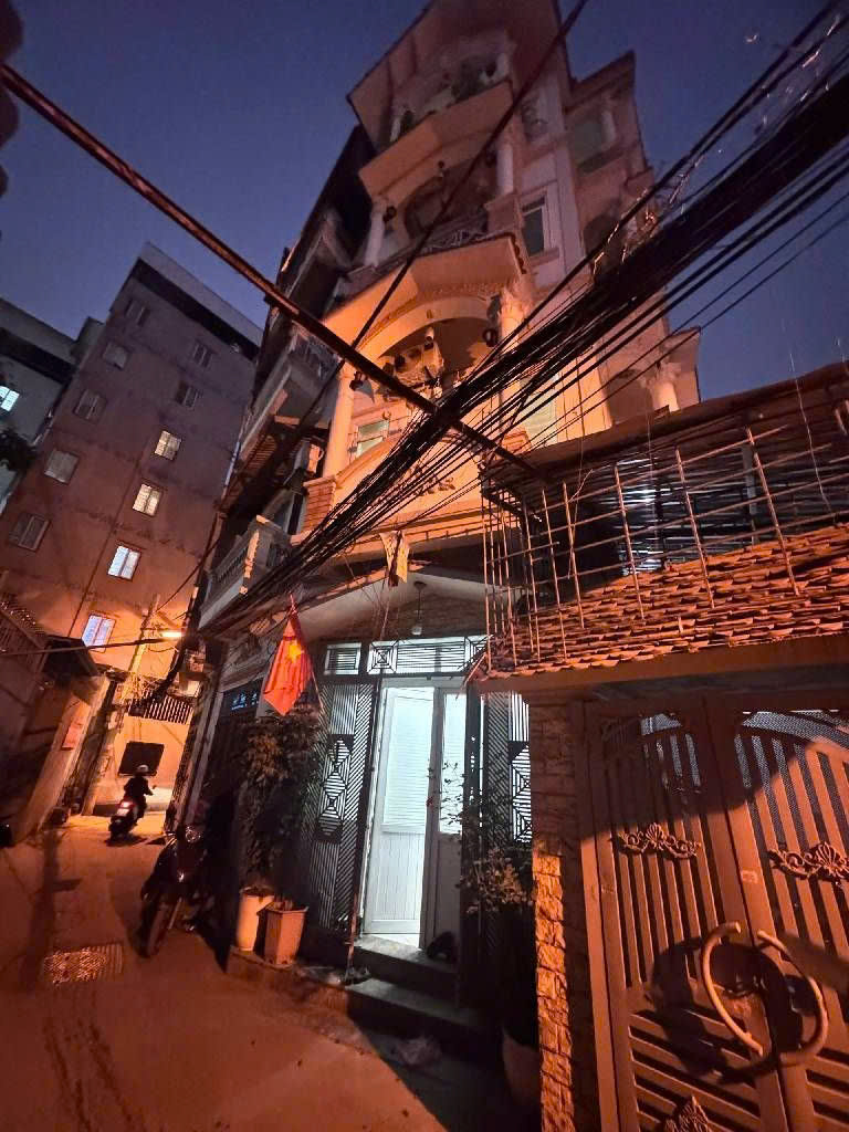 Cần bán Nhà mặt tiền đường Trương Định, Phường Trương Định, Diện tích 51m², Giá 10.5 Tỷ 5