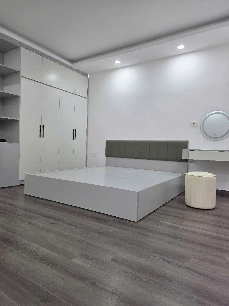 Cần bán Nhà mặt tiền đường Giải Phóng, Phường Hoàng Liệt, Diện tích 42m², Giá 9.5 Tỷ 5