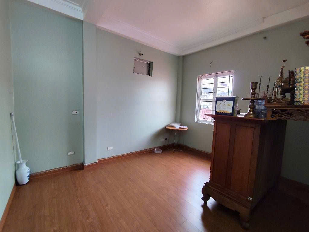 Cần bán Nhà mặt tiền đường Minh Khai, Phường Vĩnh Tuy, Diện tích 70m², Giá 13.9 Tỷ