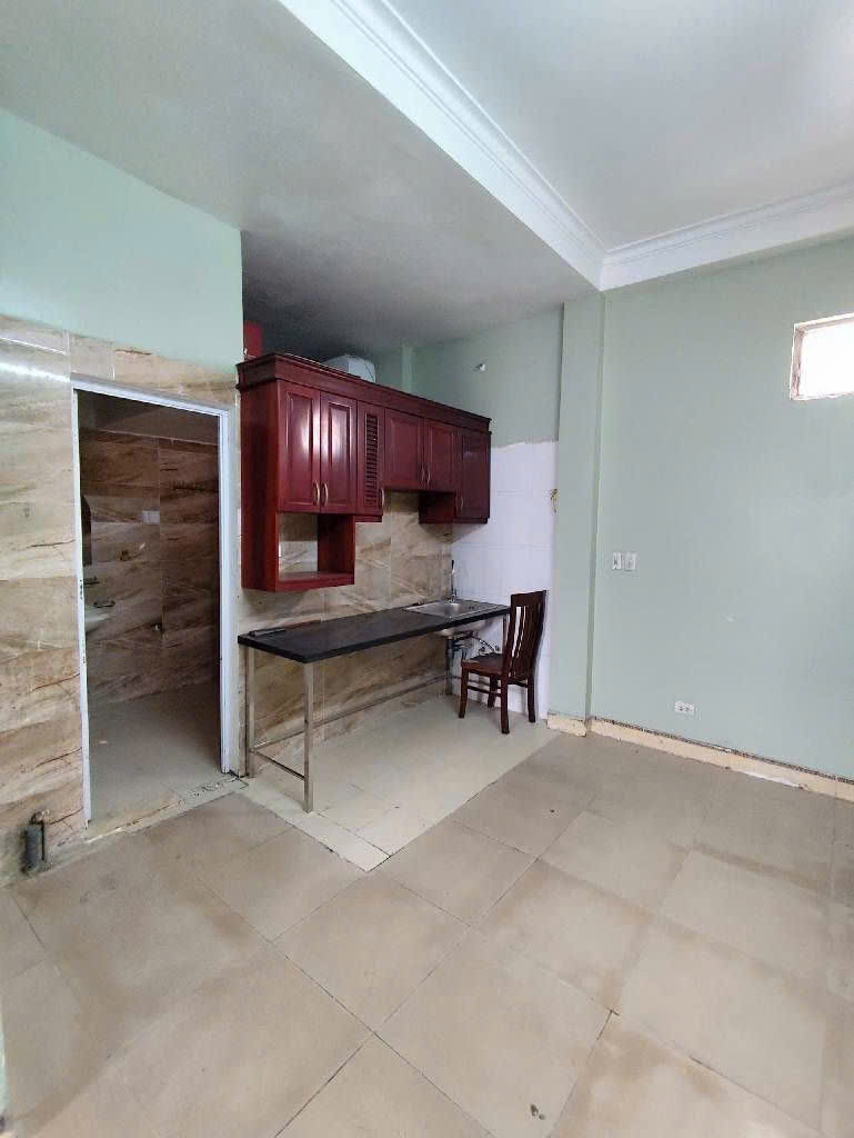 Cần bán Nhà mặt tiền đường Minh Khai, Phường Vĩnh Tuy, Diện tích 70m², Giá 13.9 Tỷ 2