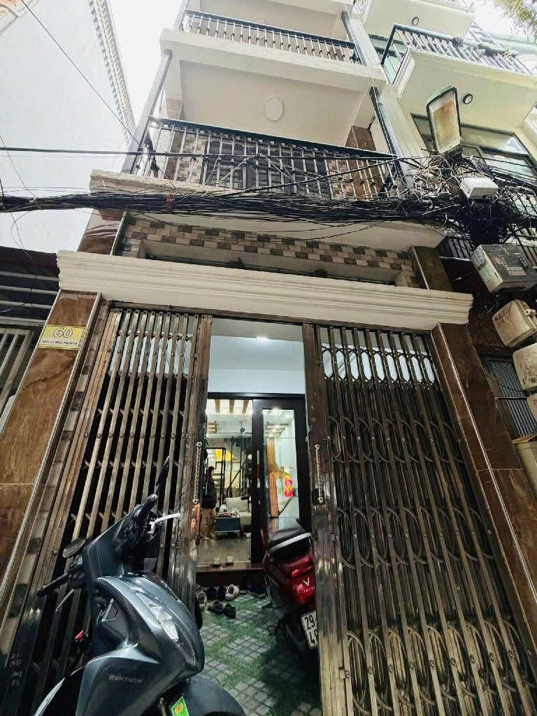 Cần bán Nhà mặt tiền đường Mạc Thị Bưởi, Phường Vĩnh Tuy, Diện tích 50m², Giá 14.5 Tỷ 2