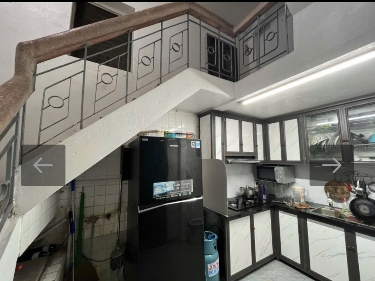 HIẾM-LÕI BA ĐÌNH-CÁCH VÀI MÉT RA PHỐ ĐẶNG TẤT-70M 4T-TIỆN ÍCH MIỄN BÀN-GIÁ TRỊ TƯƠNG LAI 2