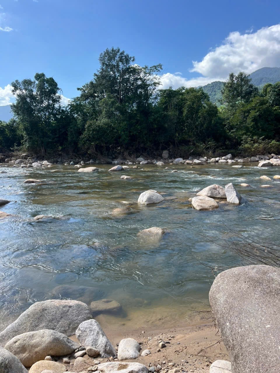 Bán đất vườn Khánh Thượng - Khánh Vĩnh QH full thổ cư giáp sông Mấu cực đẹp