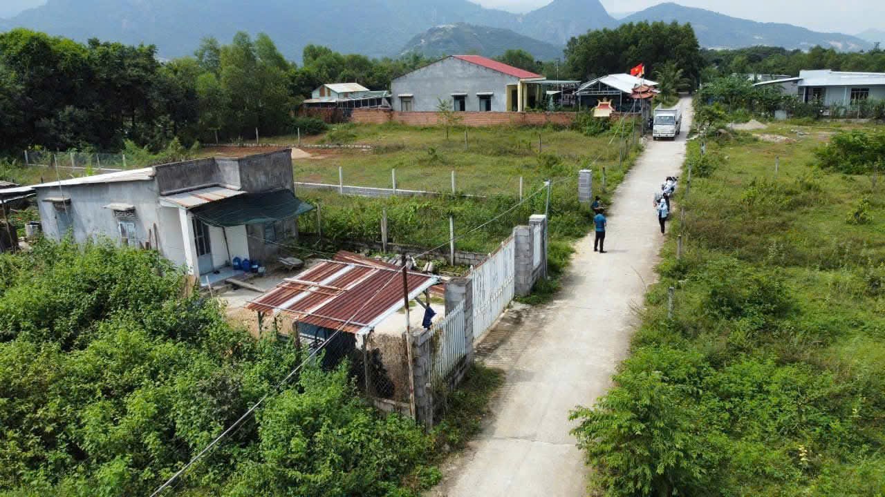 Bán đất Bình Lộc thôn Đảnh Thạnh full thổ cư giá rẻ đường thông - khu dân cư an ninh 6