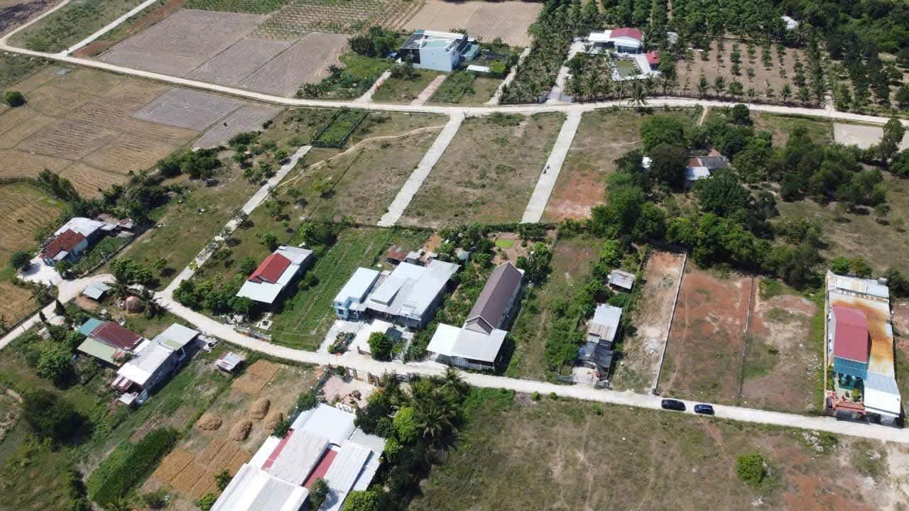 Bán đất Bình Lộc thôn Đảnh Thạnh full thổ cư giá rẻ đường thông - khu dân cư an ninh 7