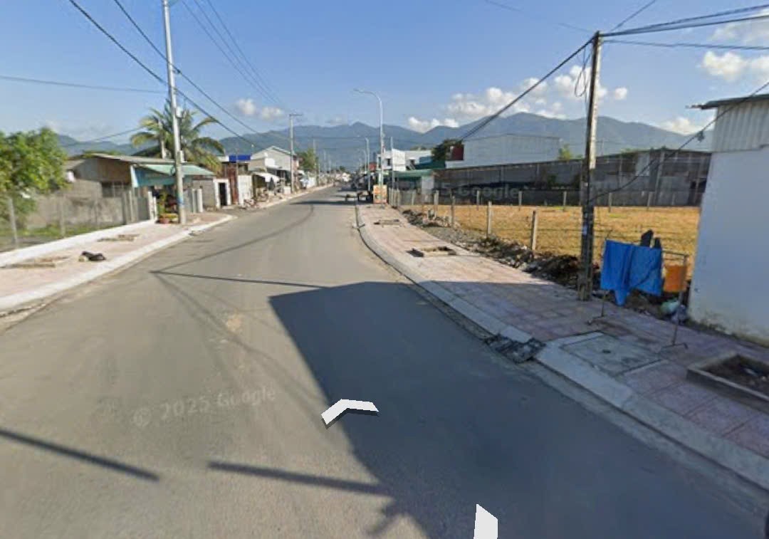 Bán đất Diên Điền mặt tiền Hương Lộ 5 đường đi Am Chúa - gần chợ thôn Trung 4