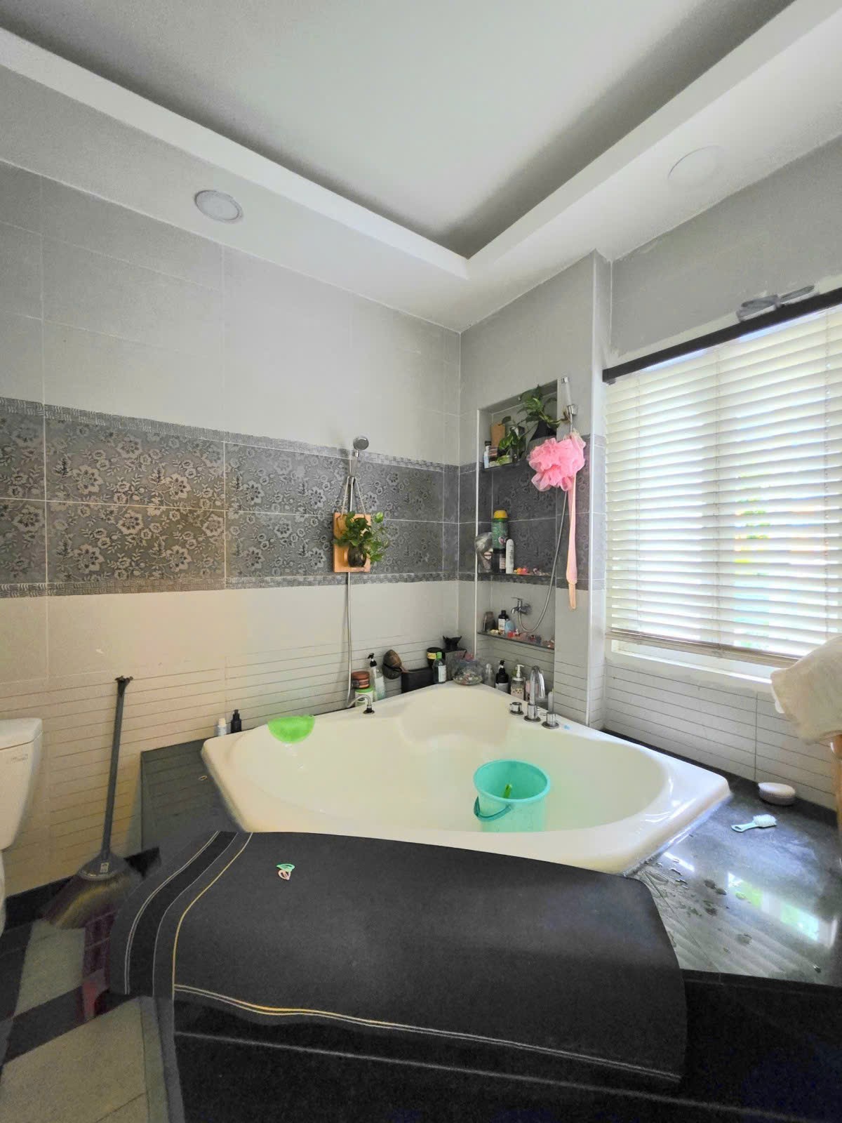 BIỆT THỰ NGUYỄN THÁI BÌNH 4 TẦNG HẺM XE TẢI - 105m2 (7×15) - 18.5 TỶ 8