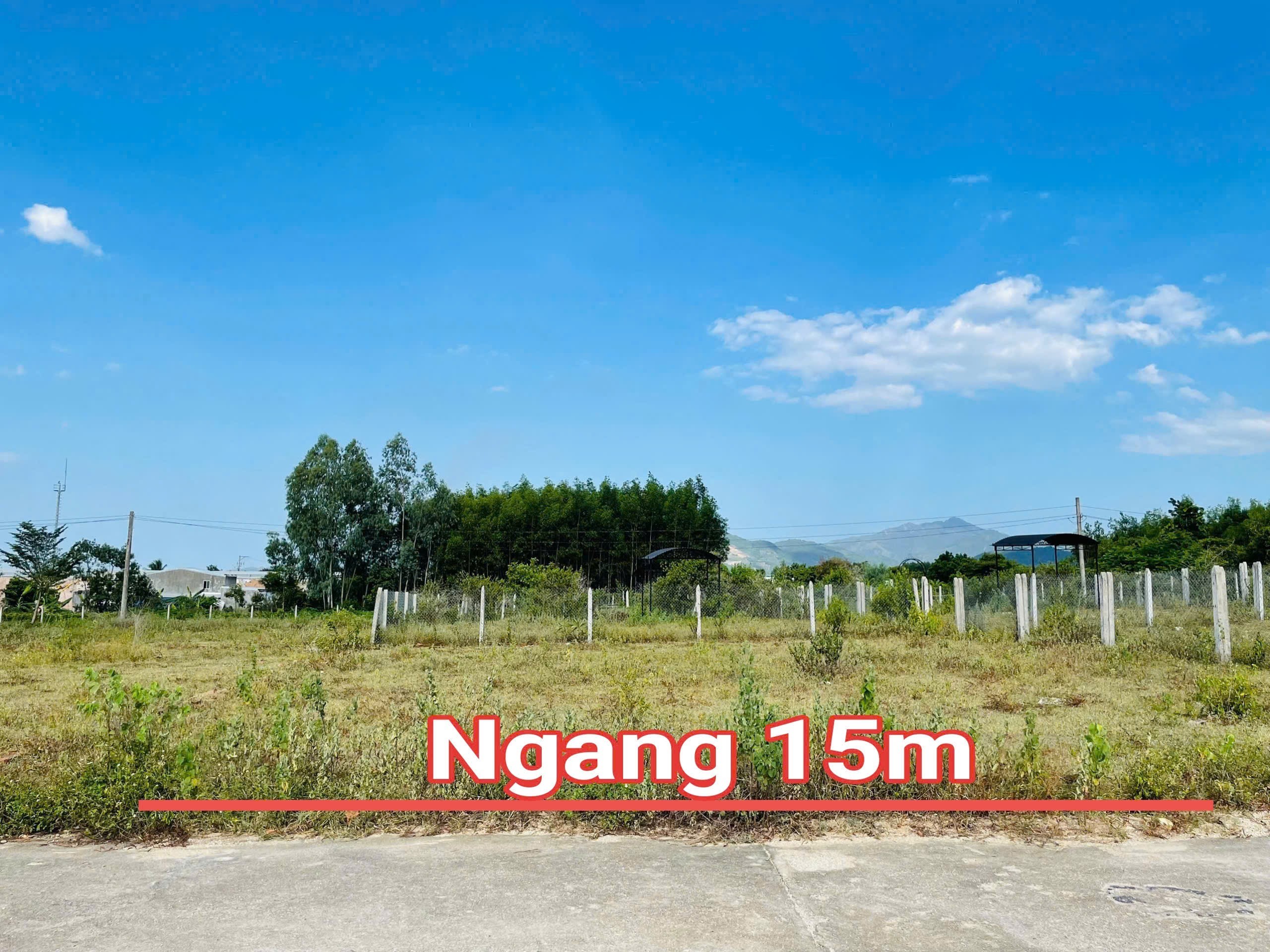 Bán đất Đất Suối Tiên giá rẻ full thổ cư đường rộng 7m oto tránh nhau thoải mái