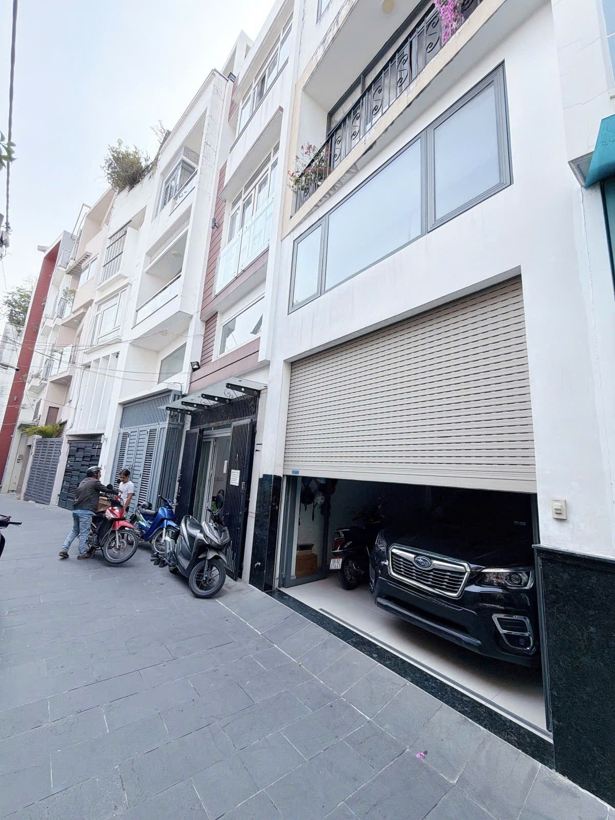 NHÀ BÌNH THẠNH 5 TẦNG KHU COMPOUND CAO CẤP - OTO NGỦ NHÀ - NỞ HẬU - DÒNG TIỀN 20TR/THÁNG 2