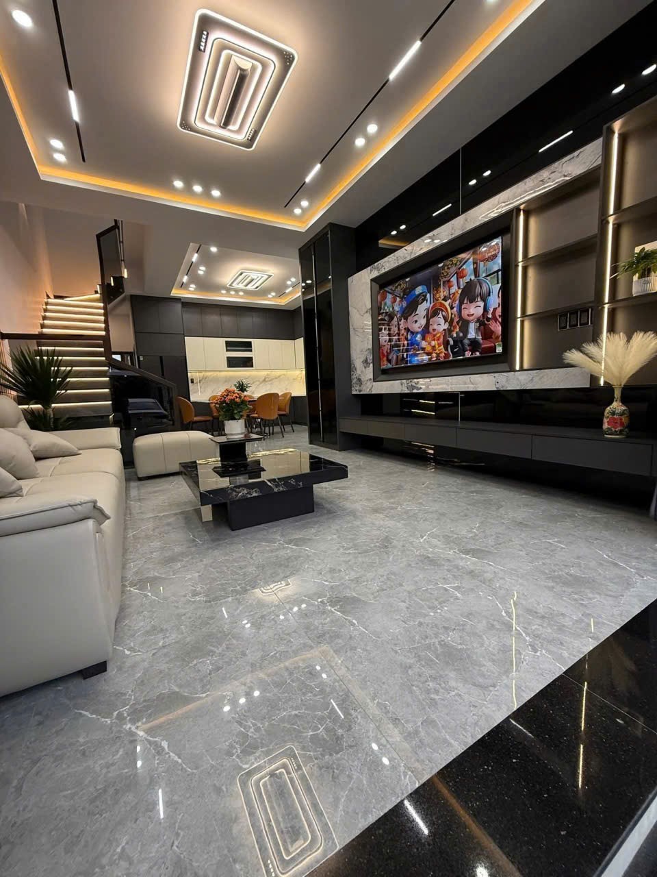 Bán nhà Diên Sơn mới xây full thổ sau nhà thờ Cây Vông tặng nội thất xịn - đường 8m thông 4