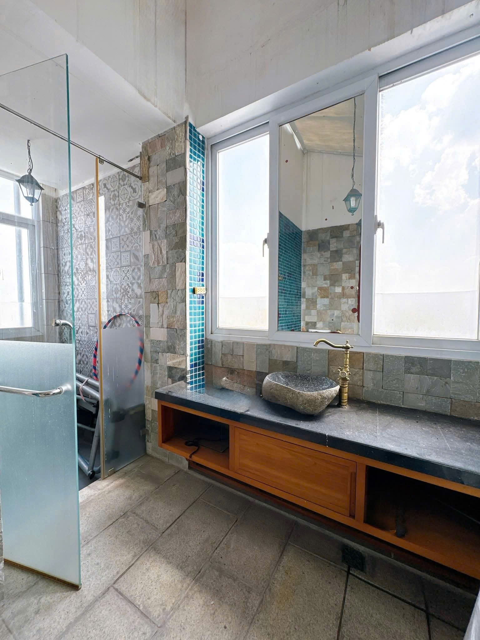 SIÊU PHẨM MT TRẦN BÌNH TRỌNG BÌNH THẠNH - TÒA NHÀ 130m2 9 TẦNG CÓ HẦM 13