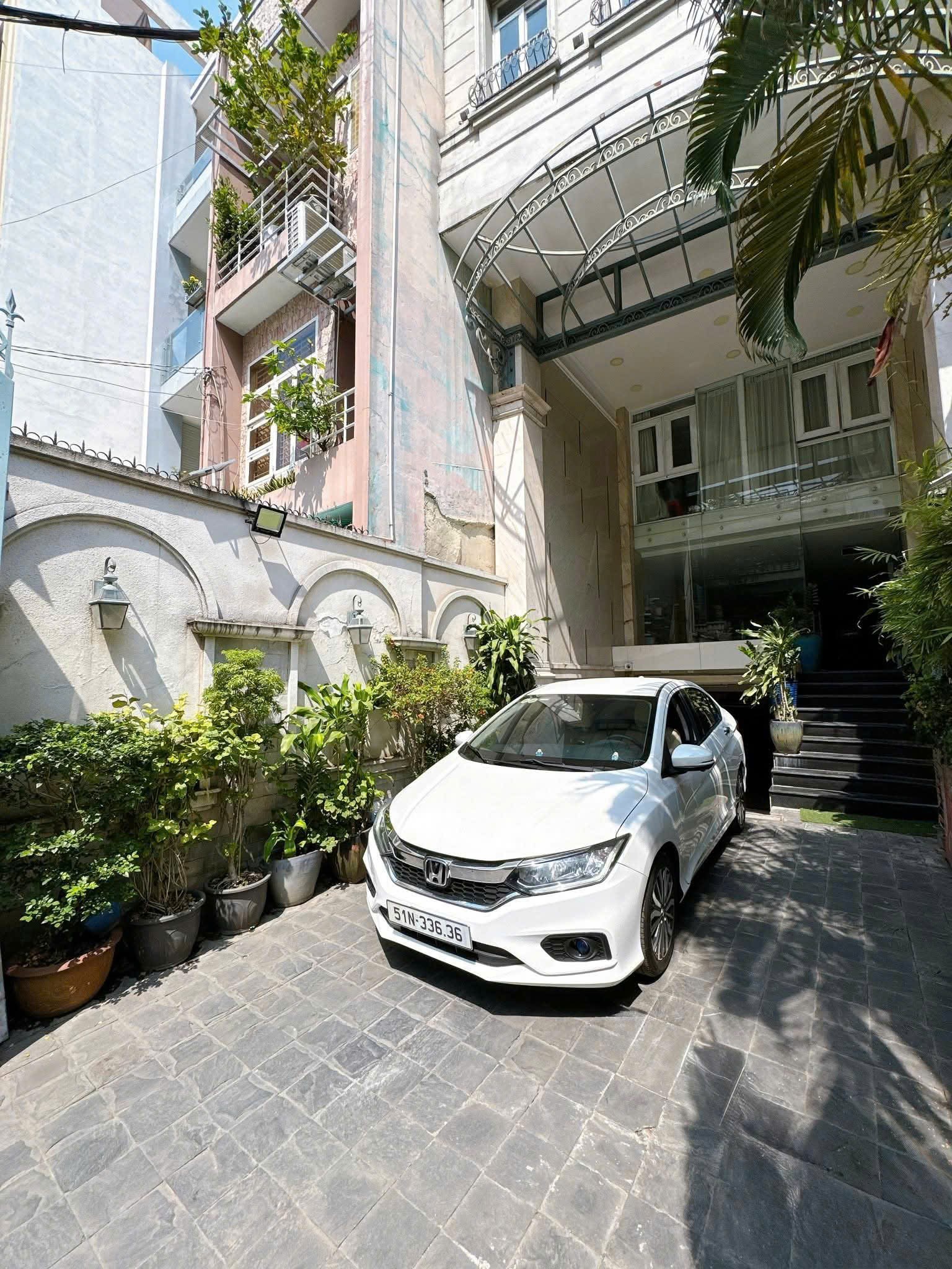 SIÊU PHẨM MT TRẦN BÌNH TRỌNG BÌNH THẠNH - TÒA NHÀ 130m2 9 TẦNG CÓ HẦM