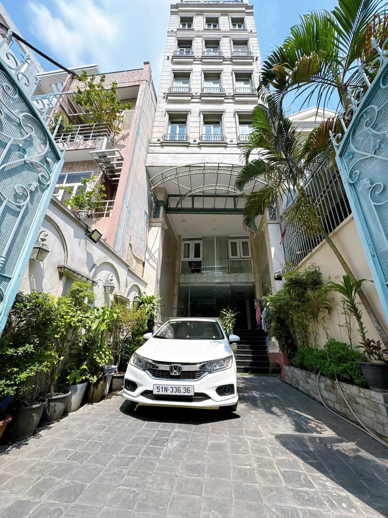 SIÊU PHẨM MT TRẦN BÌNH TRỌNG BÌNH THẠNH - TÒA NHÀ 130m2 9 TẦNG CÓ HẦM 2