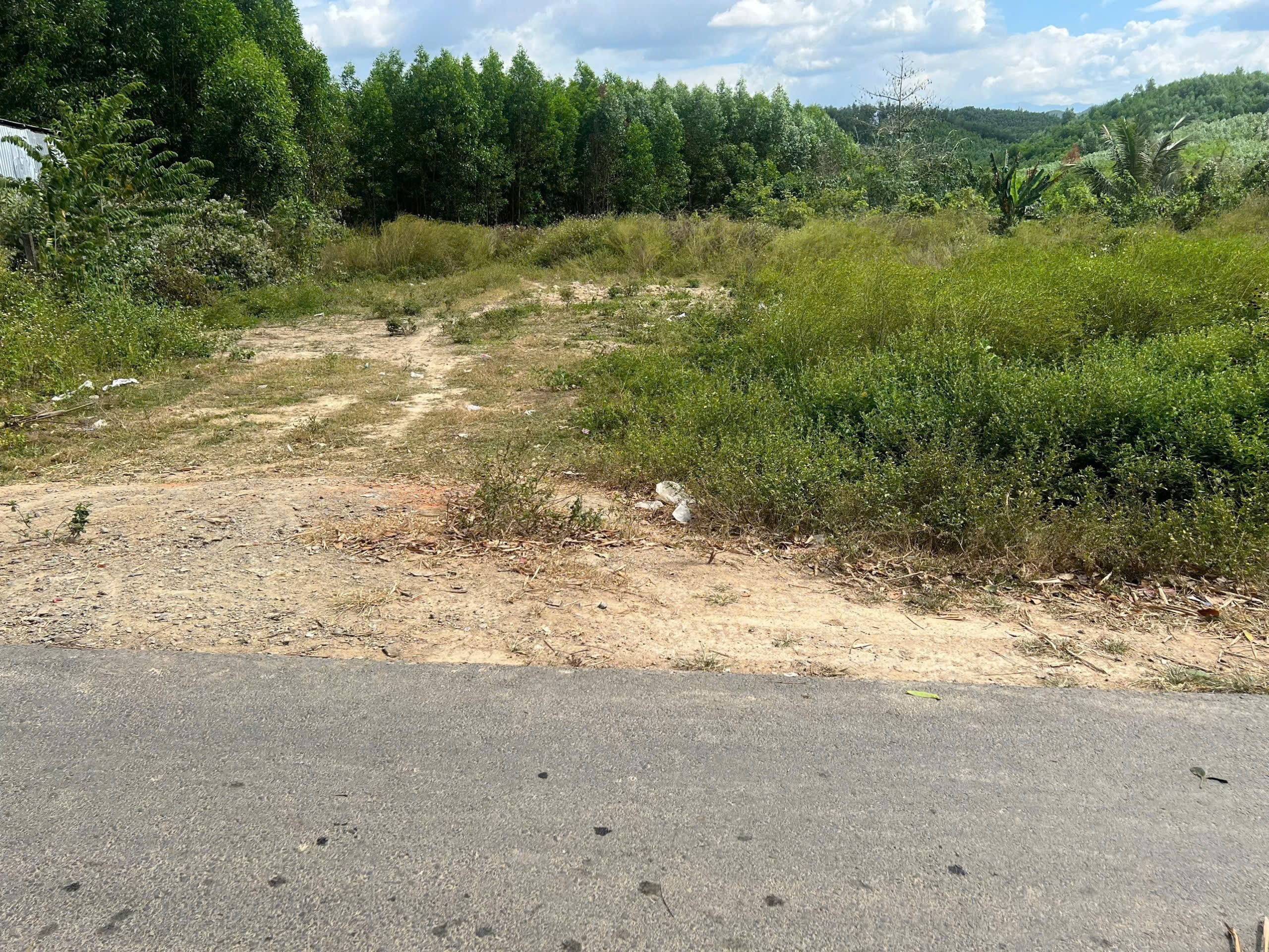 Bán đất Khánh Hiệp giá rẻ mặt đường nhựa liên xã sát bên Tỉnh Lộ 8C- ngay nhà thờ Bến Khế 7