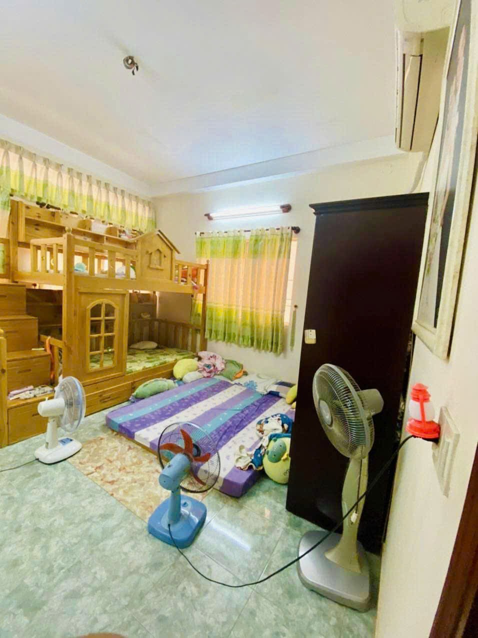 NHÀ 3 TẦNG HẺM XE TẢI THÔNG - THÍCH QUẢNG ĐỨC - 62m2 (5×12) - 11 TỶ 3