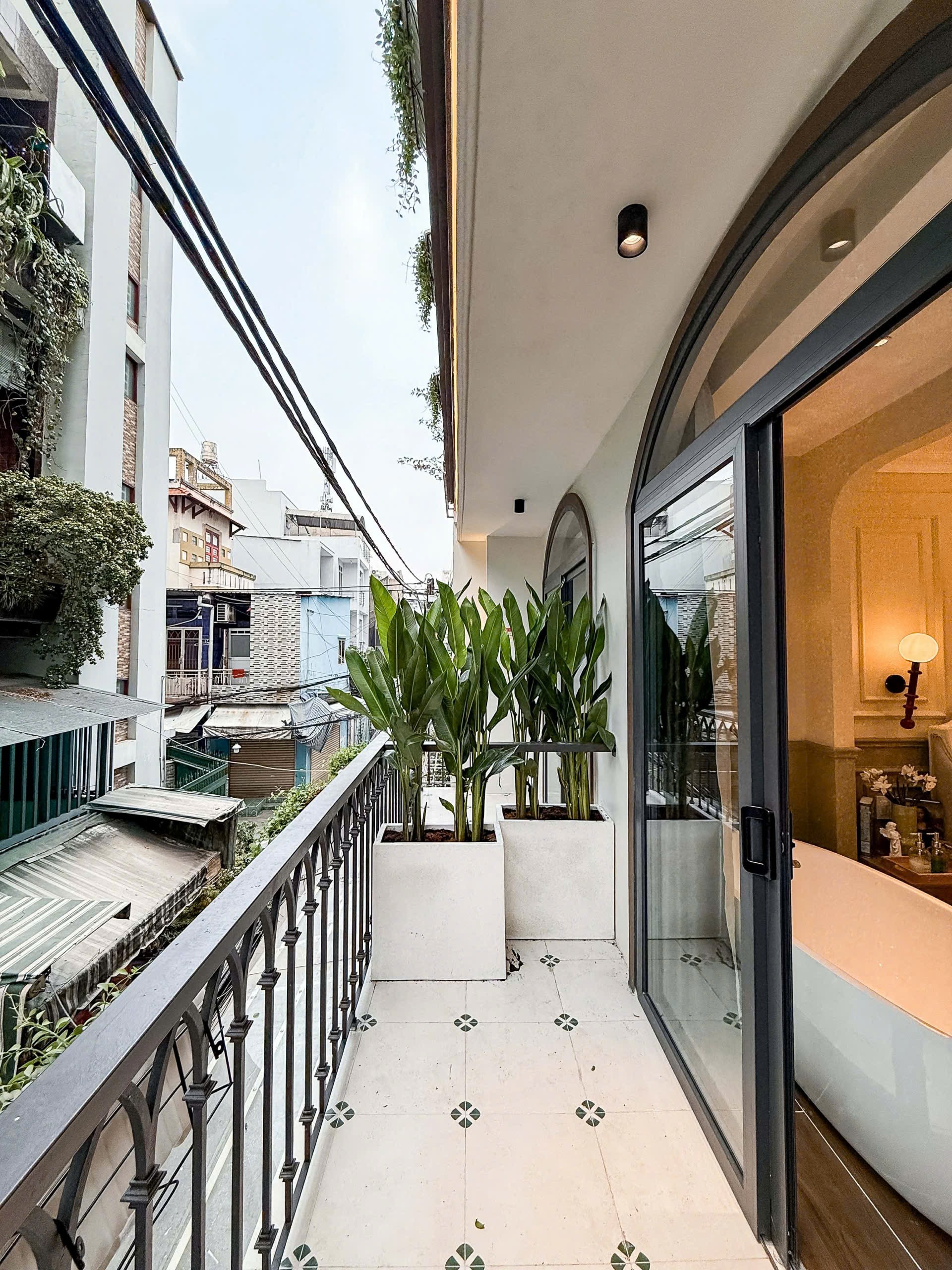 SIÊU PHẨM CHDV NGAY METRO SỐ 2 - CMT8 QUẬN 10 - DOANH THU 100TR/THÁNG 16