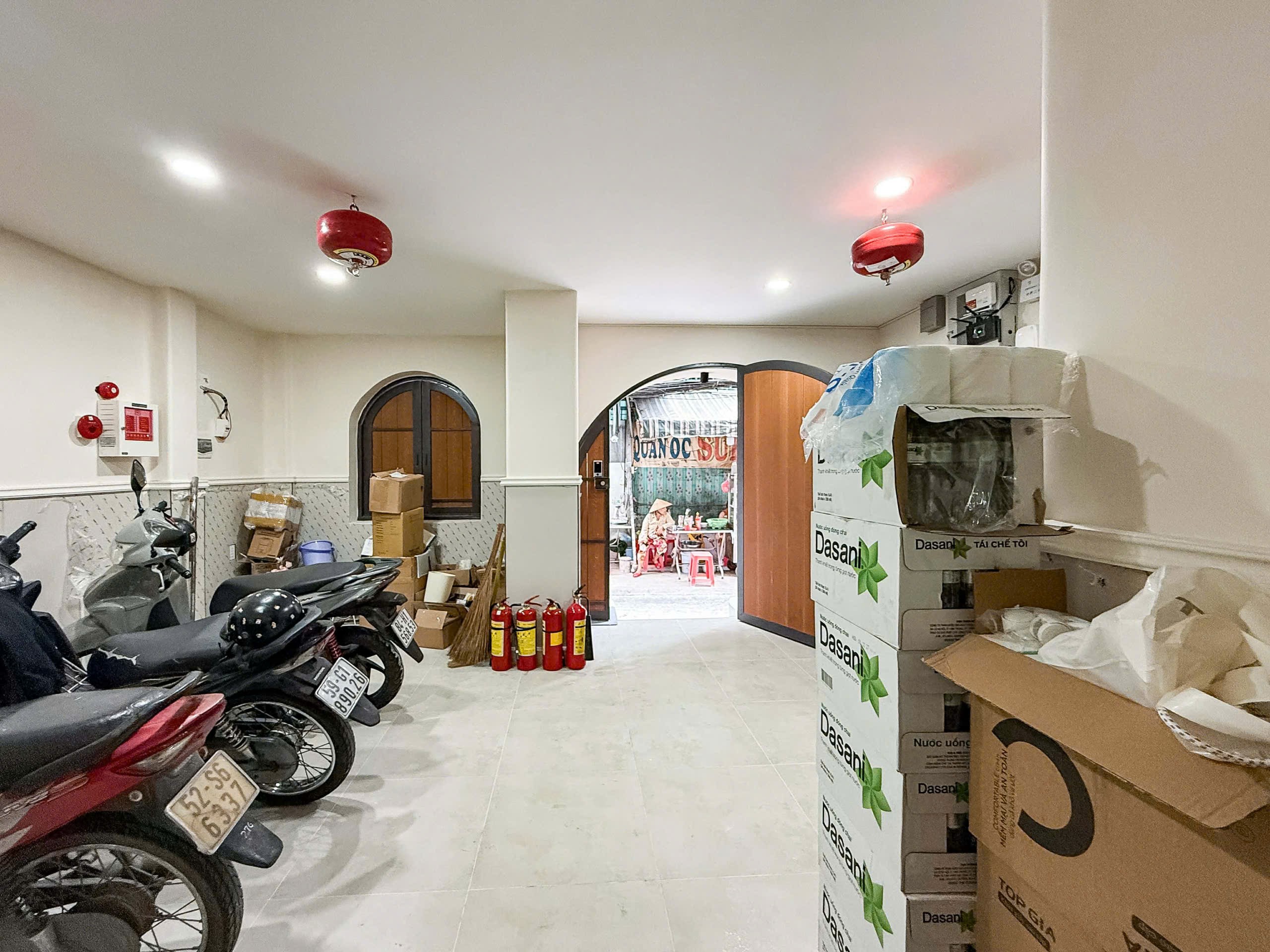 SIÊU PHẨM CHDV NGAY METRO SỐ 2 - CMT8 QUẬN 10 - DOANH THU 100TR/THÁNG 13