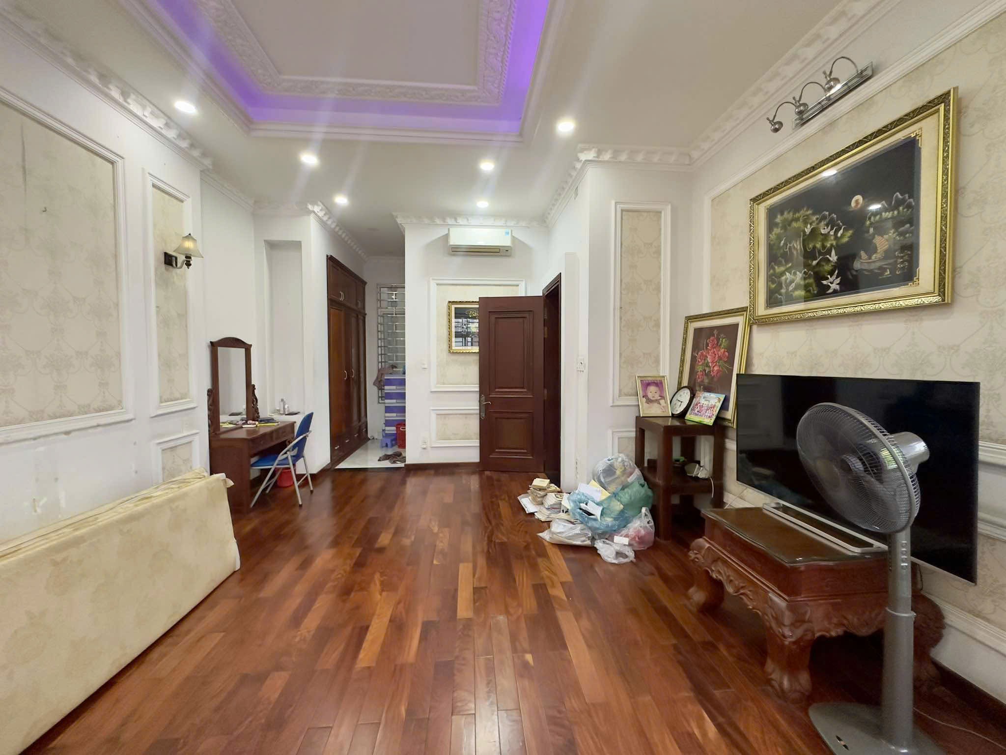 VILLA MẶT TIỀN HIỆP BÌNH CHÁNH - 152m2 (9.5×16) - BANK ĐỊNH GIÁ 13.2 TỶ - BÁN 12.9 TỶ 9