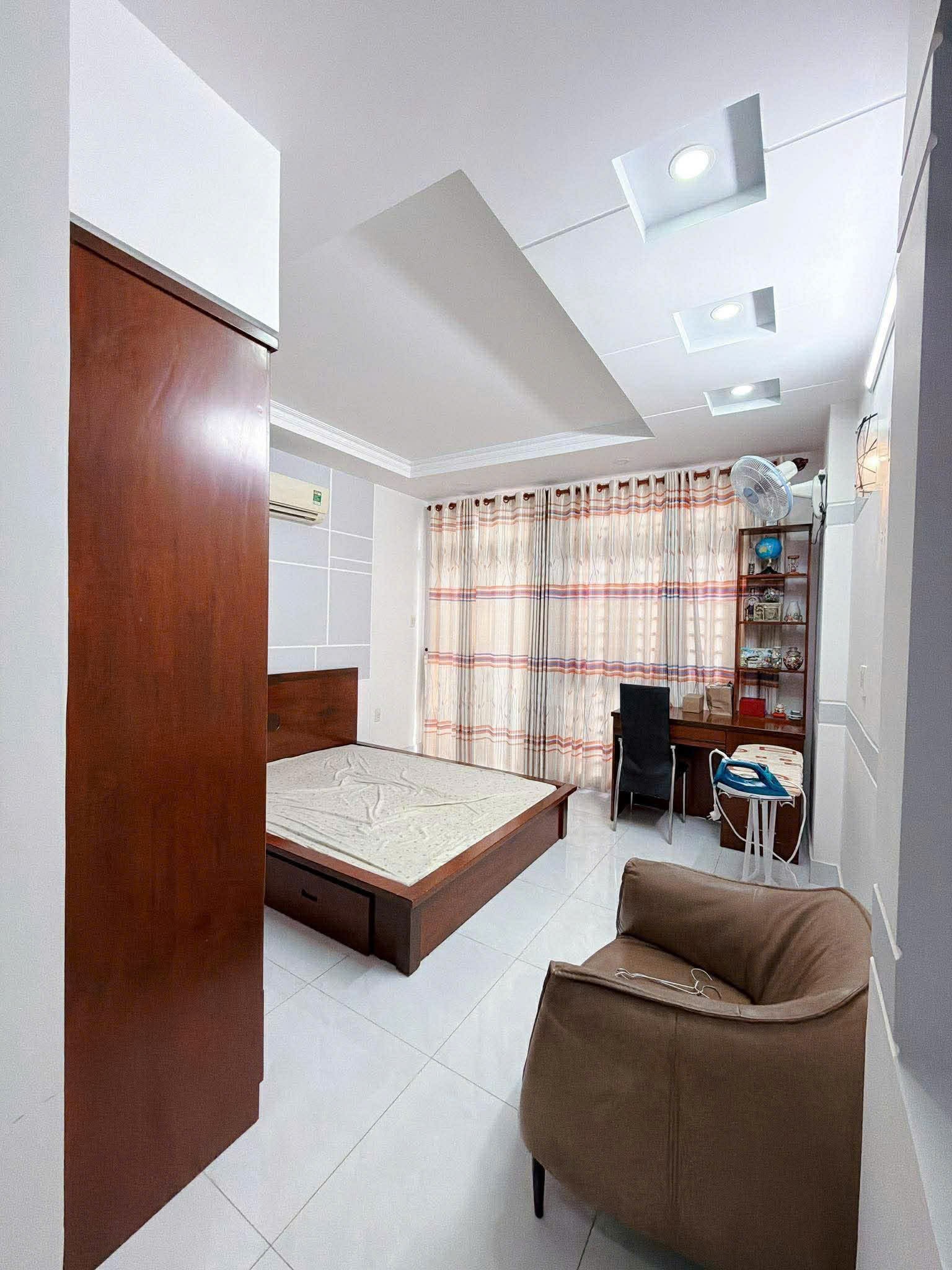 NHÀ ĐẸP HXH HOÀNG HOA THÁM - 4 TẦNG 4PN 60m2 NỞ HẬU - 12.9 TỶ 14