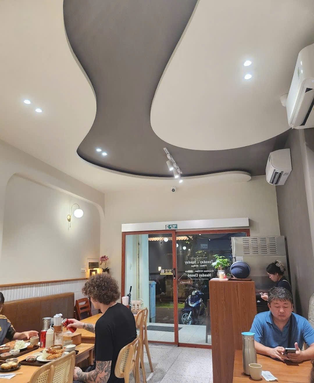 NHÀ MẶT TIỀN THẢO ĐIỀN NGAY GA METRO AN PHÚ - 4 TẦNG 120m2 (5×24) - DÒNG TIỀN 85TR/THÁNG 8