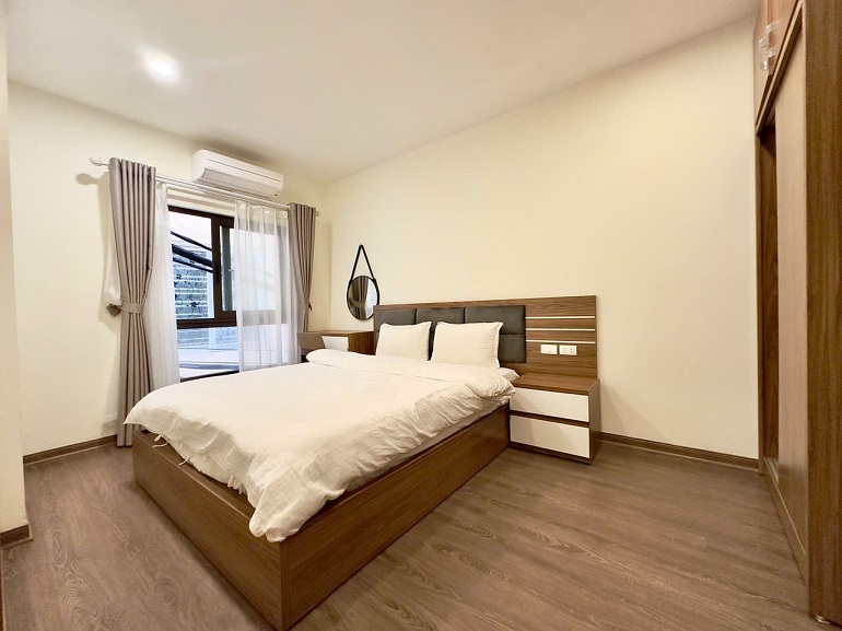 Cho thuê Căn hộ chung cư đường Đào Tấn, Phường Cống Vị, Diện tích 75m², Giá Thương lượng 3