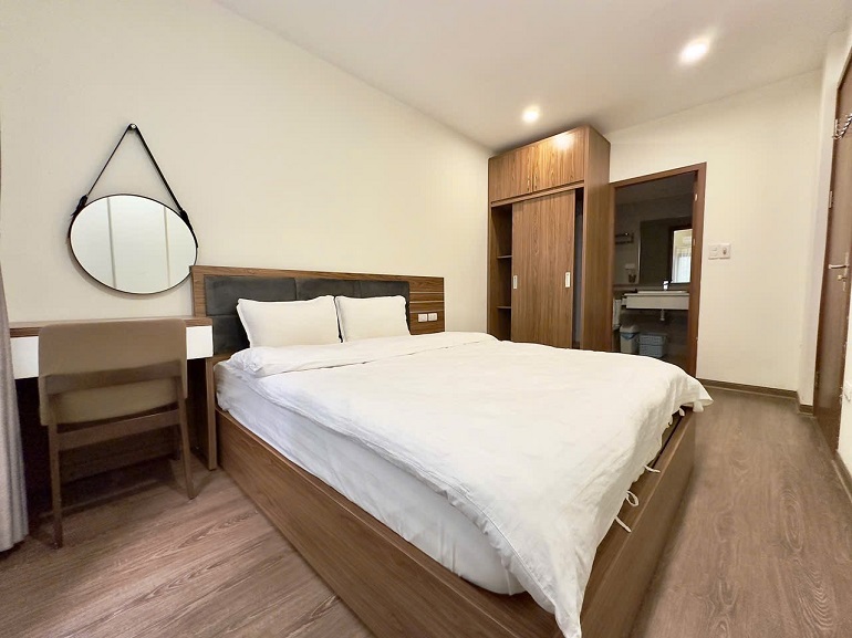 Cho thuê Căn hộ chung cư đường Đào Tấn, Phường Cống Vị, Diện tích 75m², Giá Thương lượng 4