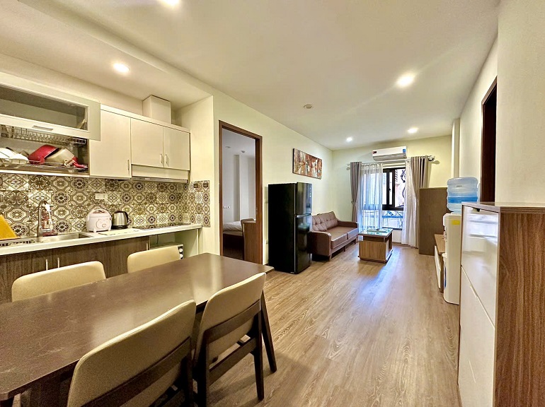 Cho thuê Căn hộ chung cư đường Đào Tấn, Phường Cống Vị, Diện tích 75m², Giá Thương lượng 6