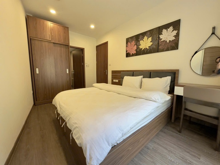 Cho thuê căn hộ 1PN, rộng 40m2 tại Đào Tấn, Ba Đình, đầy đủ nội thất đẹp, hiện đại 3