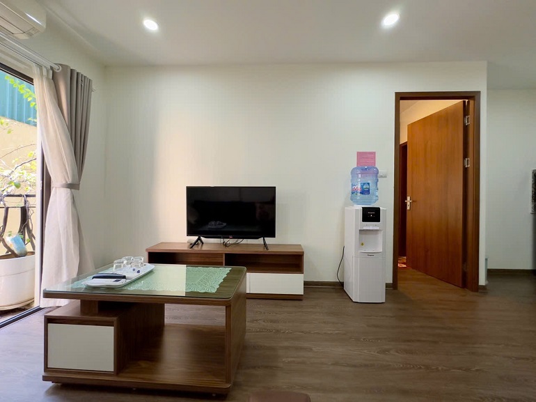 Cho thuê căn hộ 1PN, rộng 40m2 tại Đào Tấn, Ba Đình, đầy đủ nội thất đẹp, hiện đại 6