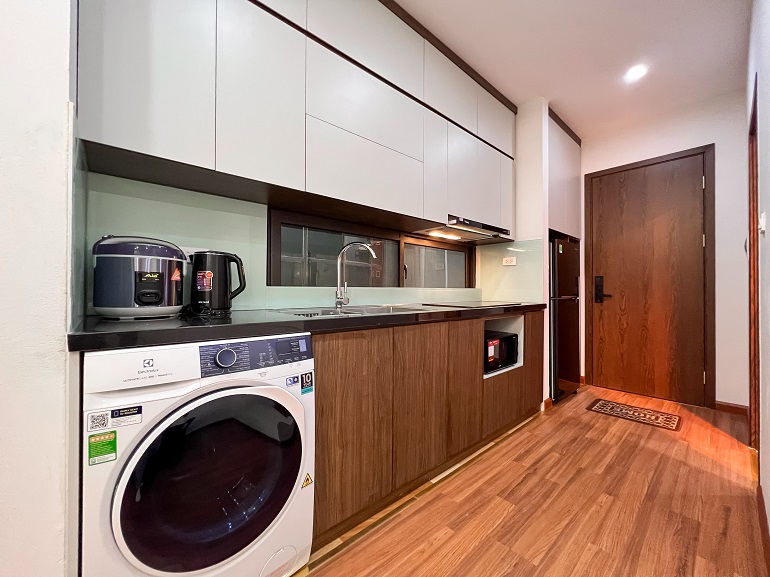 Cho thuê Căn hộ chung cư đường Linh Lang, Phường Cống Vị, Diện tích 45m², Giá 16.9 Triệu/tháng