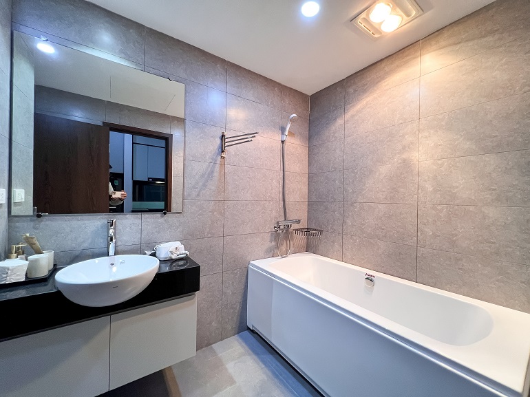 Cho thuê Căn hộ chung cư đường Linh Lang, Phường Cống Vị, Diện tích 45m², Giá 16.9 Triệu/tháng 4