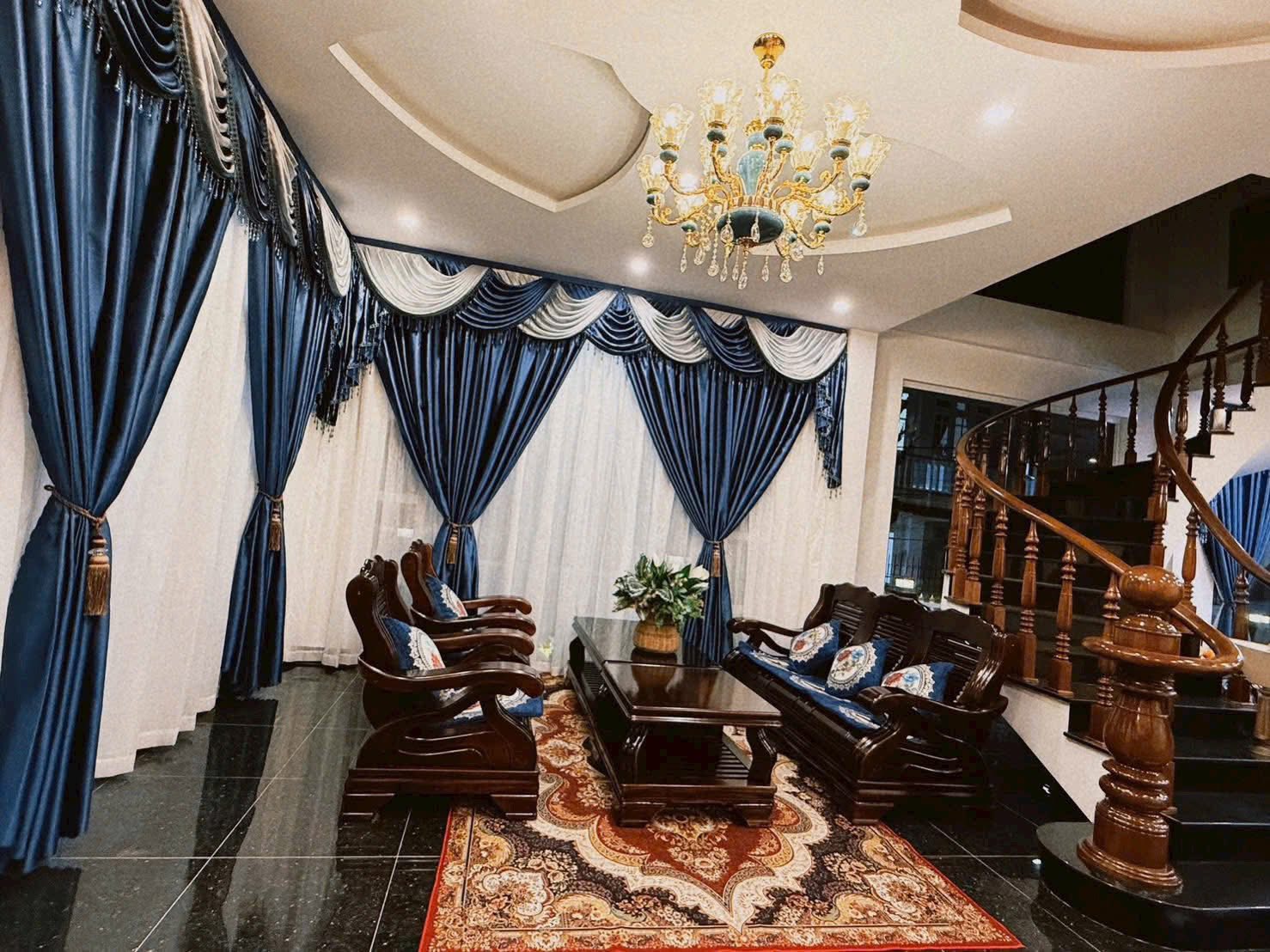 Bán Biệt Thự Sân Vườn Cao Cấp – 2 Mặt Tiền Đường Kim Đồng, Đà Lạt