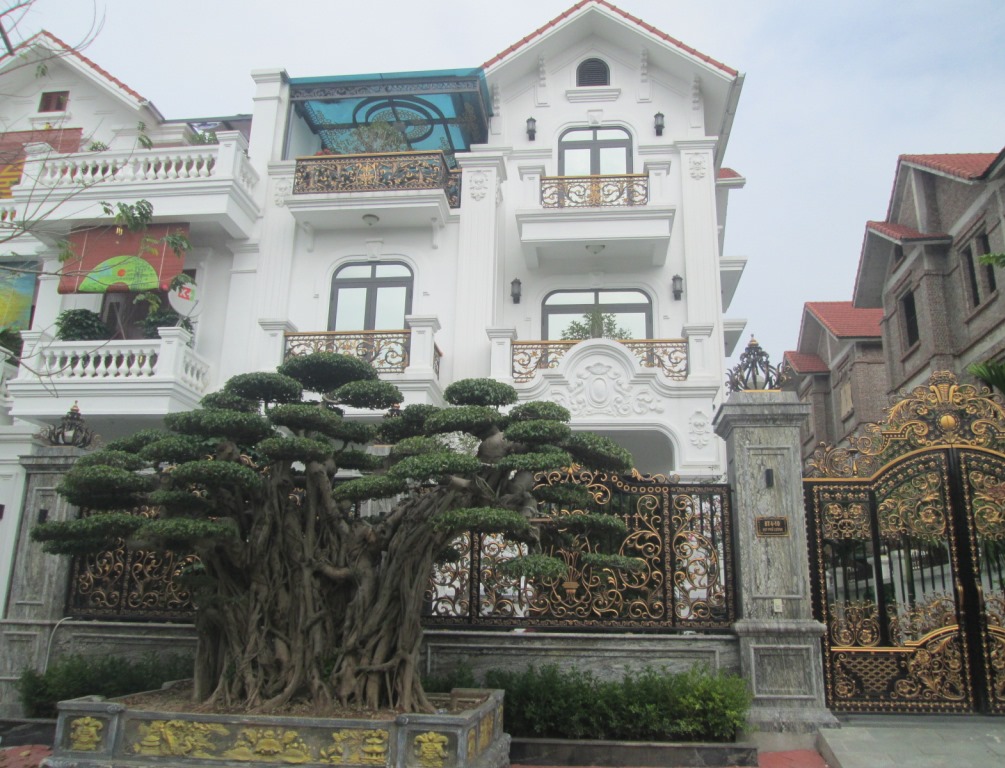 Chị Huyền bán Gấp biệt thự KĐT Linh Đàm gần hồ Linh Đàm 200m2 chỉ 5x tỷ. LH 0989626116