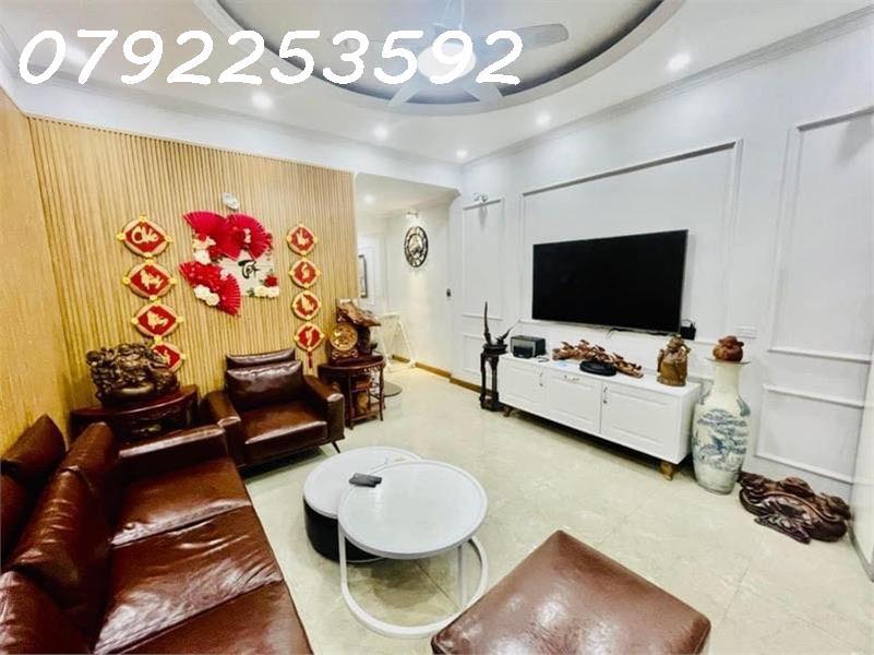 Bán Nhà . Khương Đình . Thanh Xuân 58-63m x5 tầng x Mặt tiền 4.7m. Giá bán 10 tỷ 800tr 3