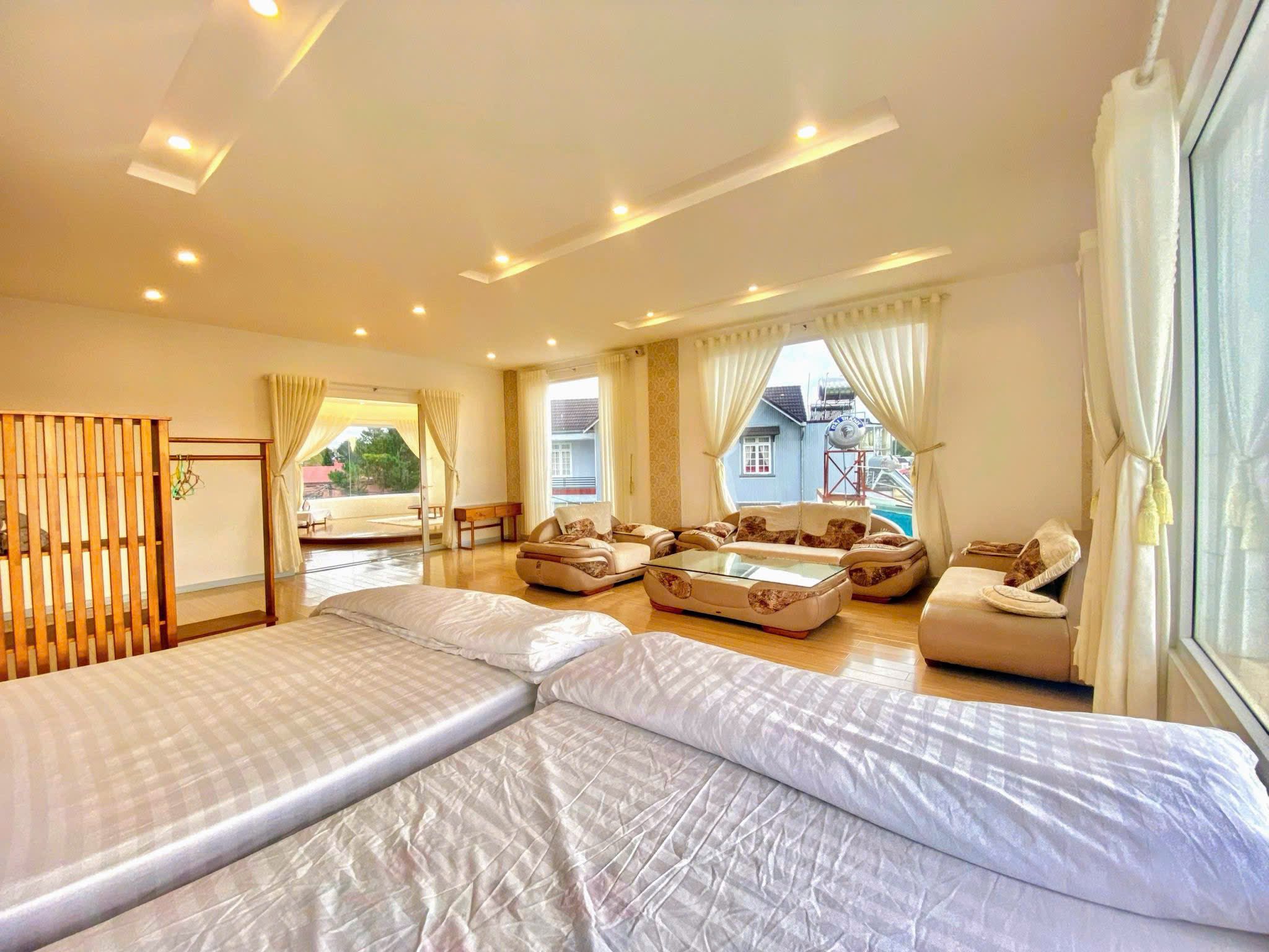 Cần Tiền Giảm Giá Bán Gấp Biệt Thự Sân Vườn 2 Mặt Tiền Đường Lý Nam Đế - Đà Lạt 1000m2 4